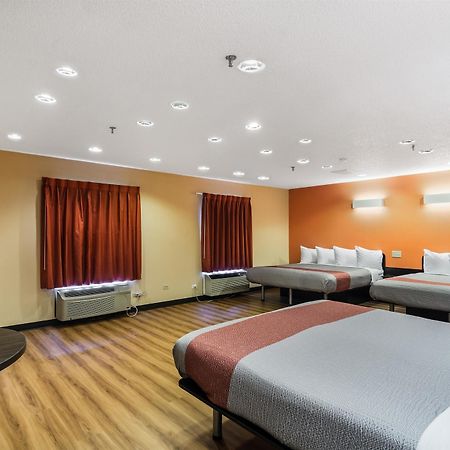 Motel 6-Libertyville, Il Екстер'єр фото