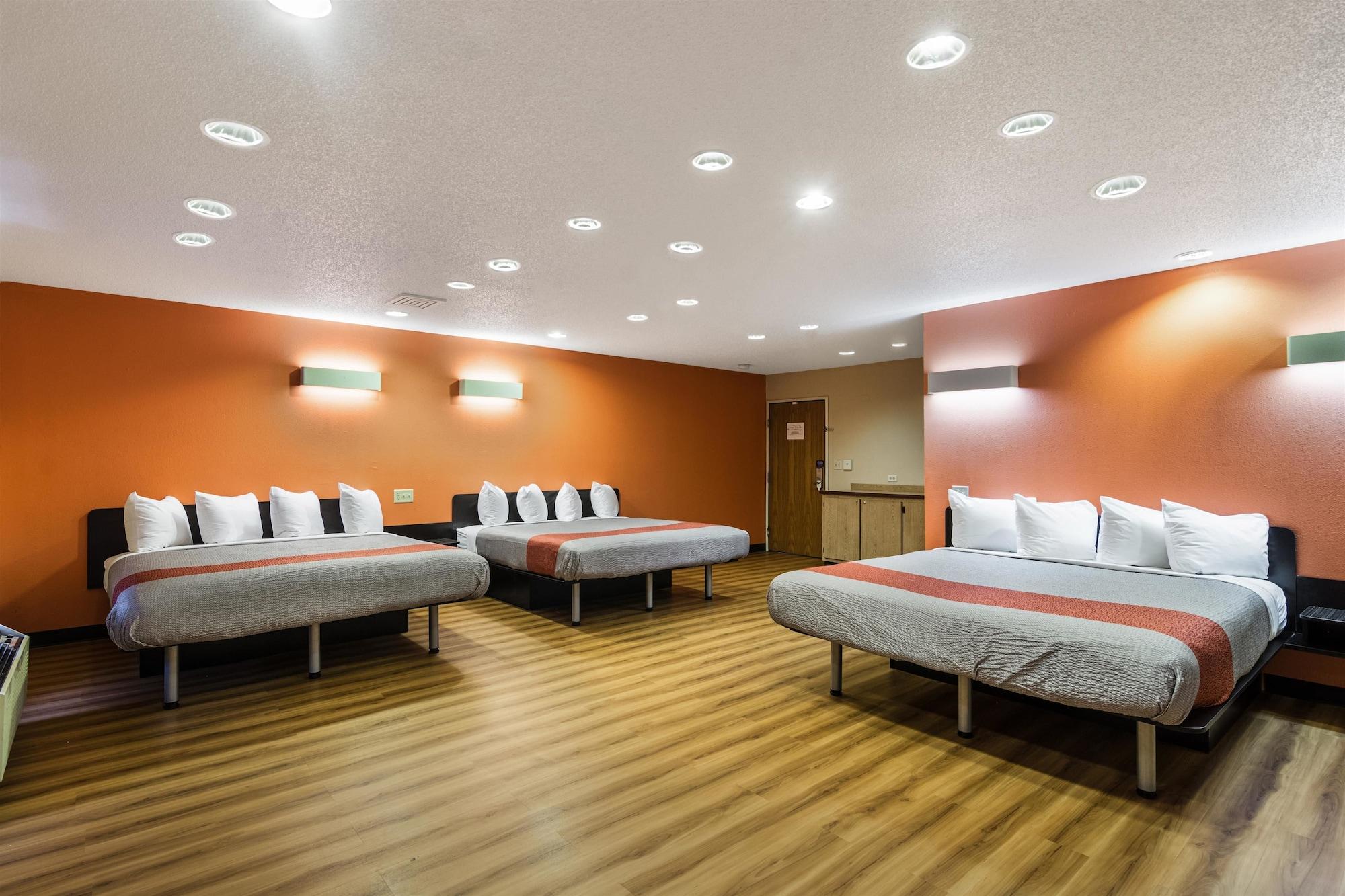 Motel 6-Libertyville, Il Екстер'єр фото