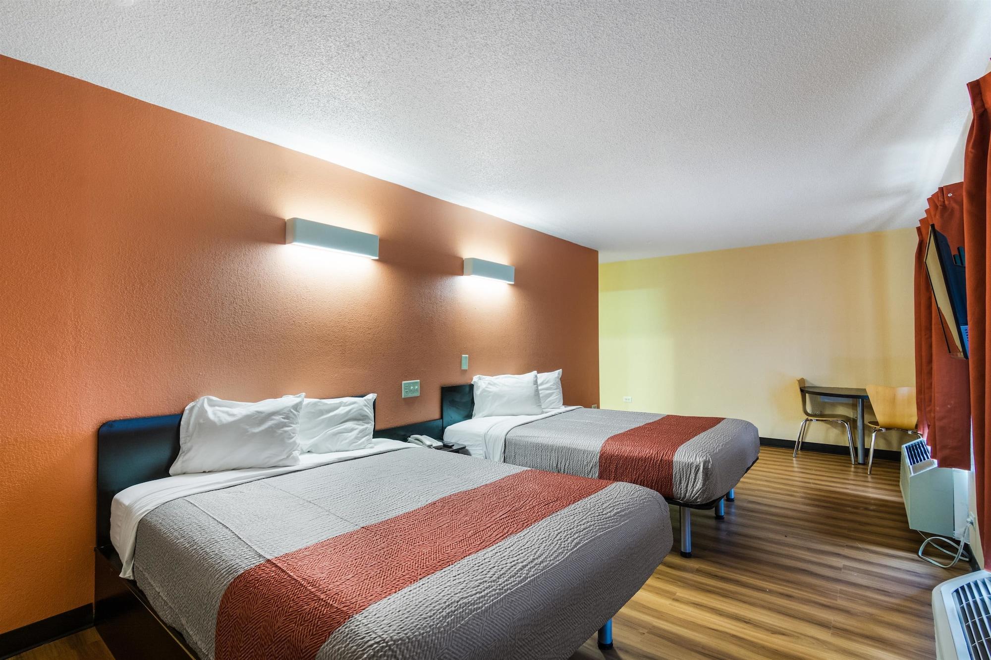 Motel 6-Libertyville, Il Екстер'єр фото