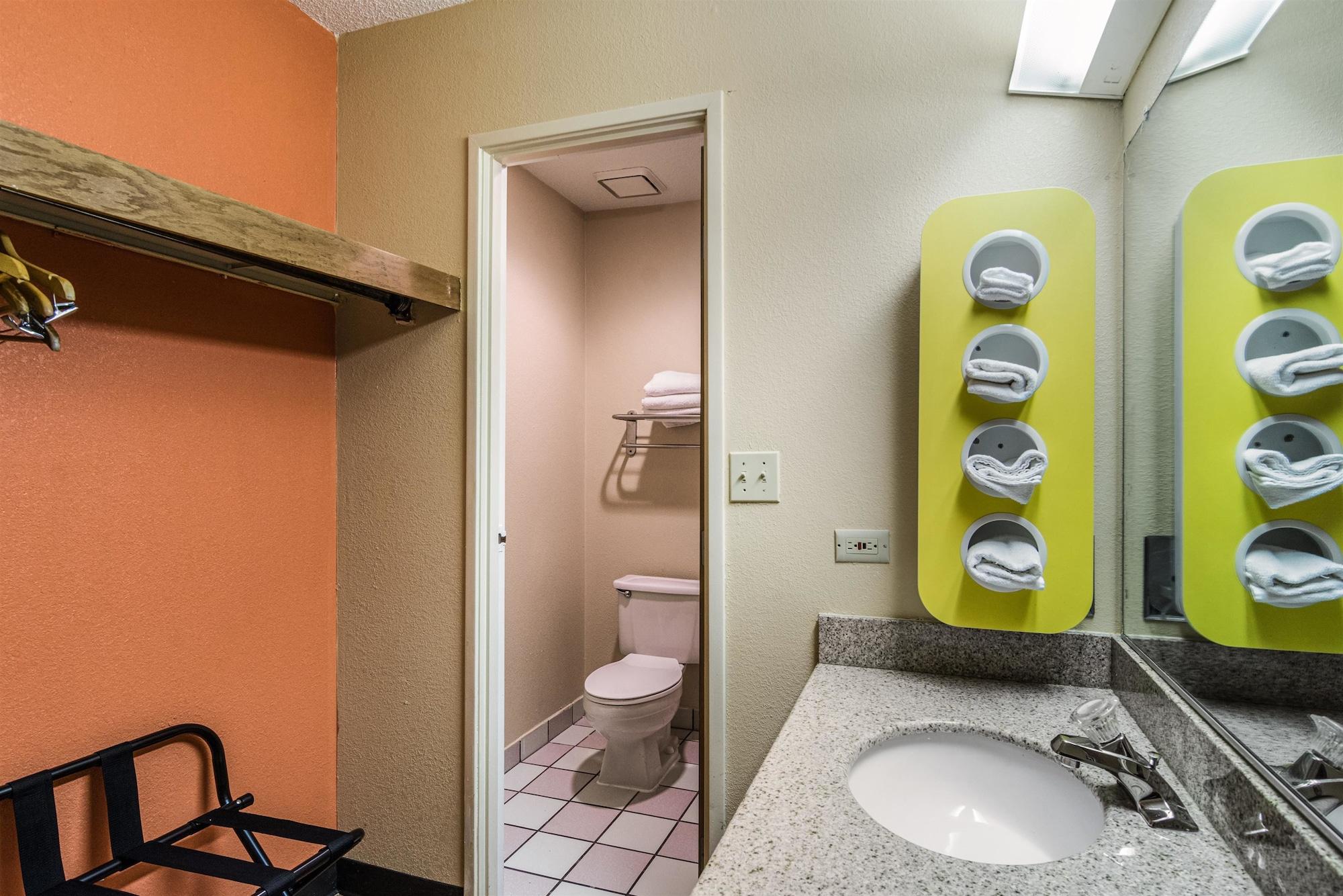 Motel 6-Libertyville, Il Екстер'єр фото