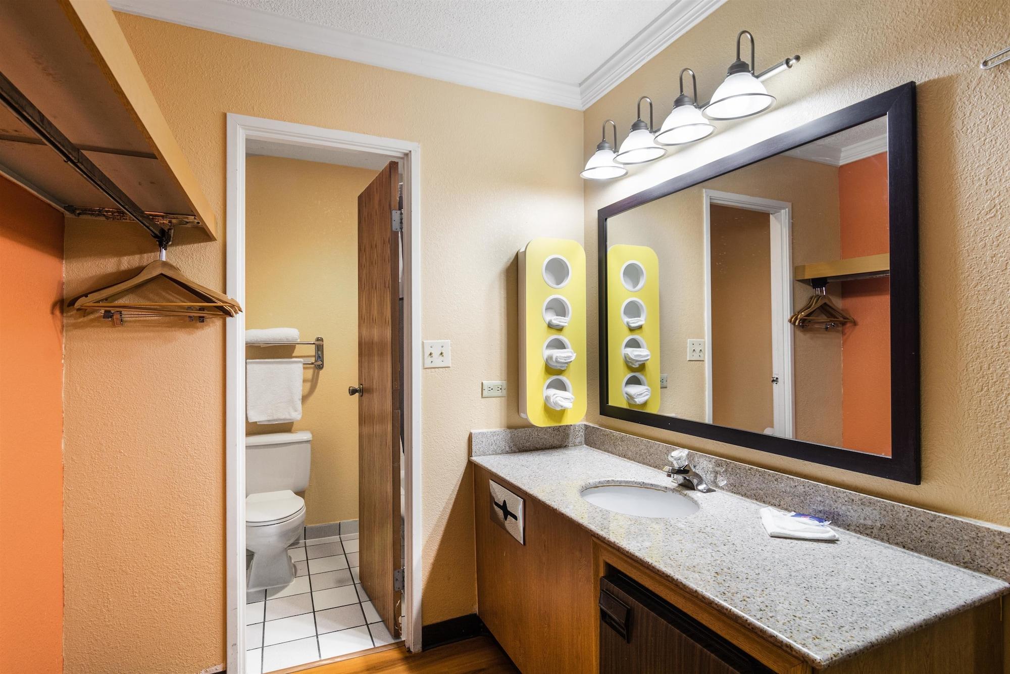 Motel 6-Libertyville, Il Екстер'єр фото