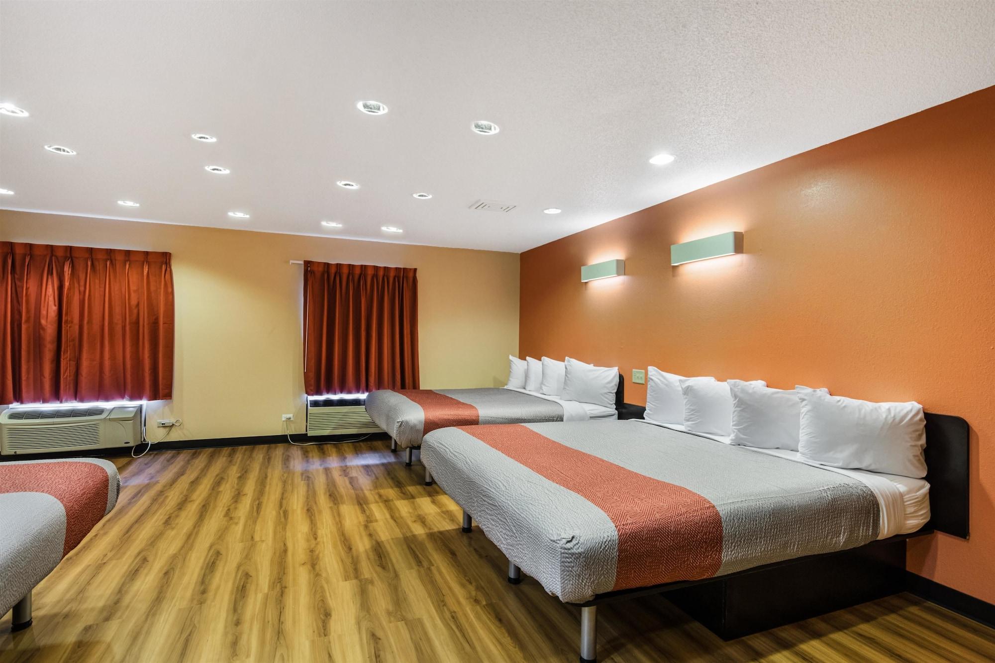 Motel 6-Libertyville, Il Екстер'єр фото