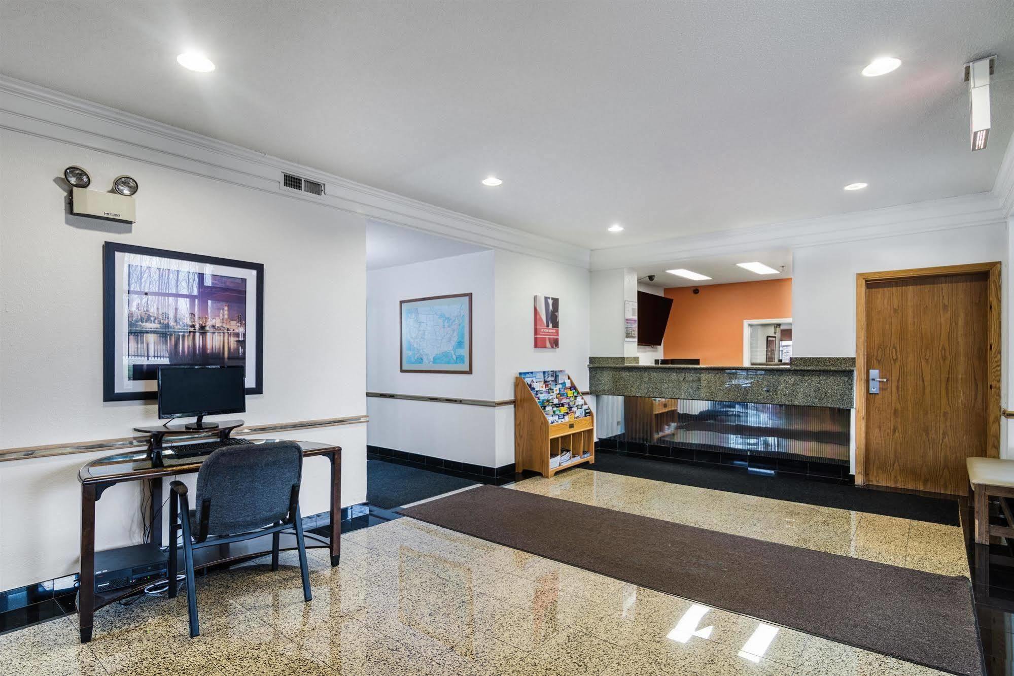 Motel 6-Libertyville, Il Екстер'єр фото