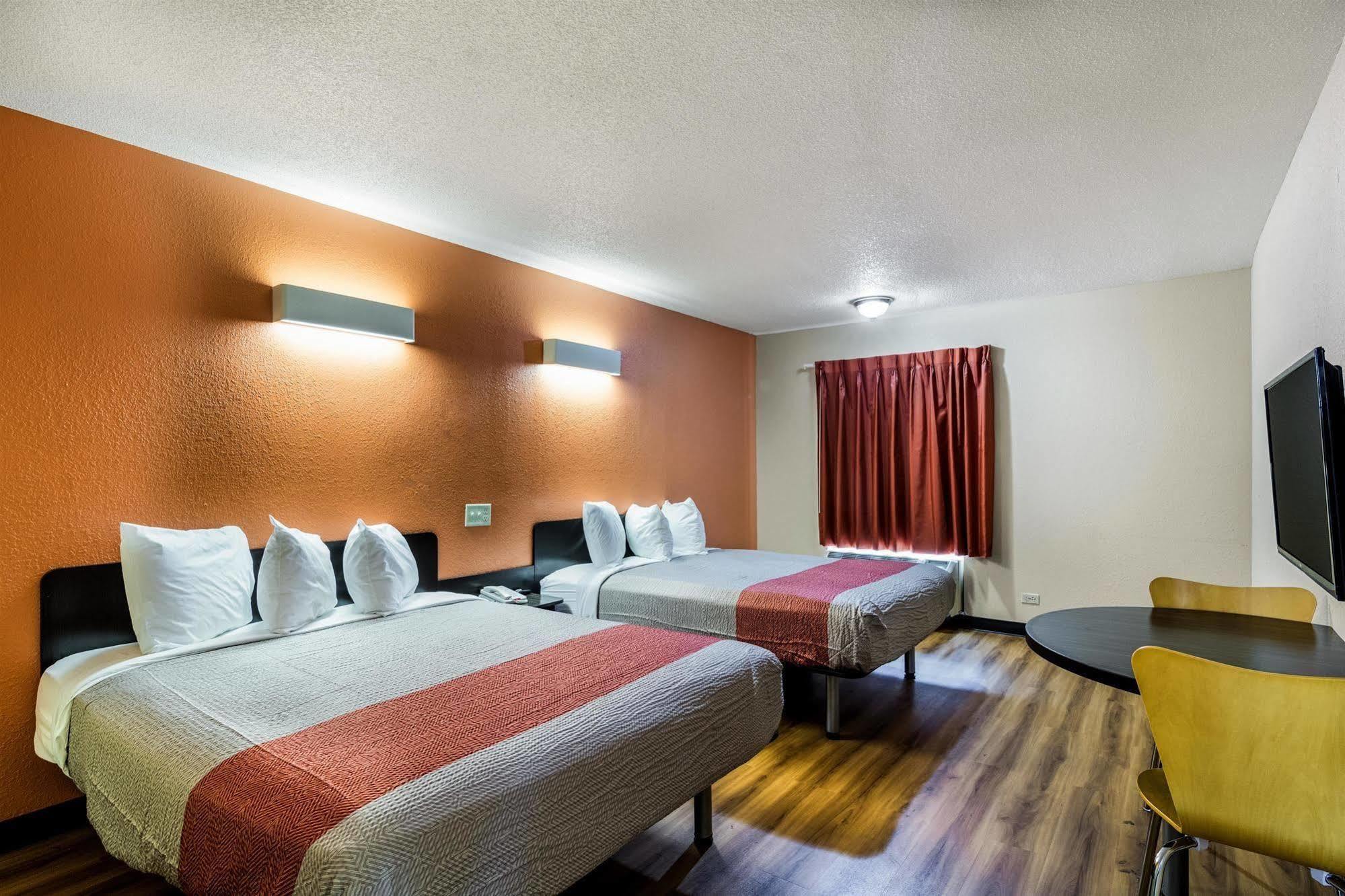 Motel 6-Libertyville, Il Екстер'єр фото