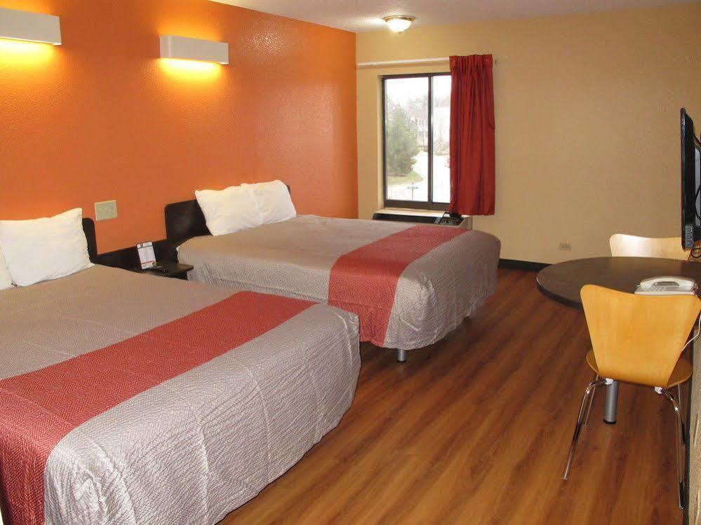 Motel 6-Libertyville, Il Екстер'єр фото